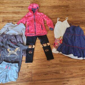 Bundle/Lot 4-6T Girls (includes a light jacket)